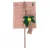 Baguette en bois avec jouet suspendu en forme de palmier, feuilles vertes et boule jaune, emballage avec texte visible « TIAKI nature Palm Dangler » et logo TIAKI.
