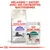 Mélangez 1 sachet avec ses croquettes quotidiennes. Paquet Royal Canin Sterilised 7+ et sachet Royal Canin Instinctive 7+ pour chats visibles.