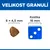 Velikost granulí: granule 8 × 4,5 mm vedle modré kostky 16 mm pro porovnání velikosti.