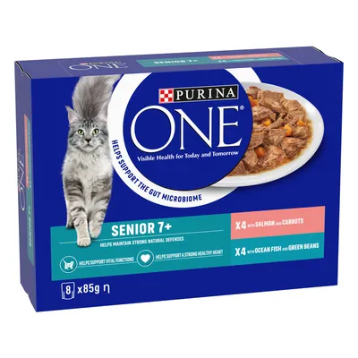 Purina ONE Senior 7+ wet food, 8 x 85g. Four packs with salmon and carrots, four with ocean fish and green beans. Supports gut microbiome, natural defences, vital functions, healthy heart.