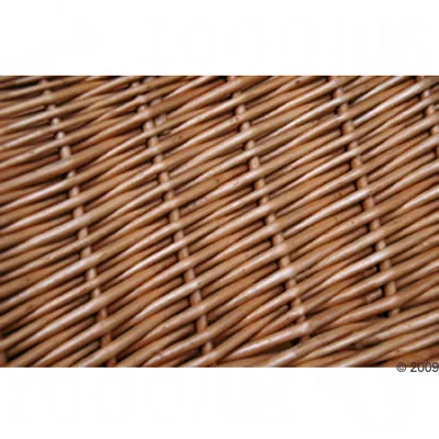 Dettaglio intreccio in vimini naturale, materiale visibile utilizzato per il prodotto.