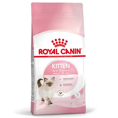 ROYAL CANIN KITTEN, up to 12 months, strong immune defence, brain development, with antioxidants, image of a cat on the packaging.