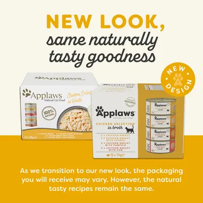Dvě varianty balení Applaws Natural Cat Food Chicken Selection in Broth, 12×70g. Text: NEW LOOK, same naturally tasty goodness, NEW DESIGN.