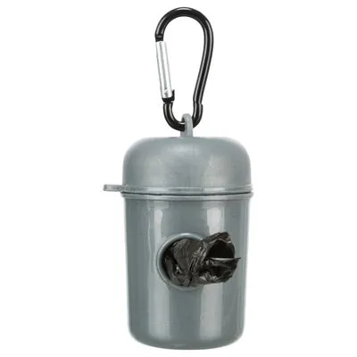 Grijze kunststof houder met karabijnhaak en opening waar een rol zwarte hondenpoepzakjes uitsteekt.