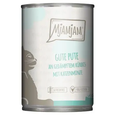 Mjamjam kattenvoer blik, tekst: Gute Pute an gedämpftem Kürbis mit Katzenminze, getreidefrei, viel Fleisch. Tekst op het blik is in het Duits.