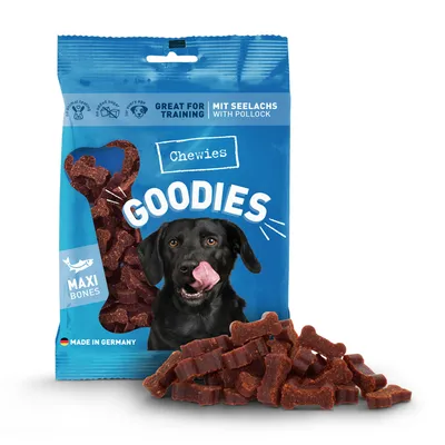 Sachet bleu Chewies Goodies Maxi Bones, mentionné « Great for training », « Mit Seelachs with pollock », fabriqué en Allemagne, friandises en forme d’os visibles devant l’emballage.
