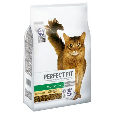 Perfect Fit Sterile 1+ macskaeledel, total 5, Rich in Chicken, csomagoláson barna macska képe látható. Angol nyelvű feliratok: all-around protection for a healthy life.