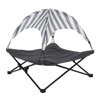 Klappbares Haustierbett mit grauem Stoff und gestreiftem Sonnendach, schwarzes Metallgestell.