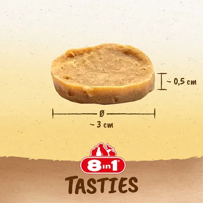 8in1 Tasties prigrizek, premer približno 3 cm, višina približno 0,5 cm.