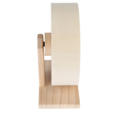 Laufrad aus hellem Holz mit stabilem Standfuss, seitliche Ansicht.