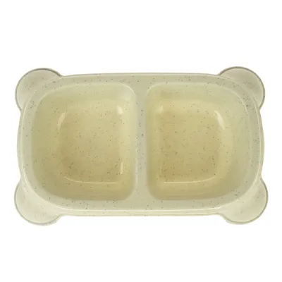 Dublu bol din plastic cu două compartimente, bej cu pete negre. Potrivit pentru hrană și apă.
