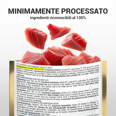 Testo: 'MINIMAMENTE PROCESSATO, ingredienti riconoscibili al 100%'. Etichetta visibile: Composizione tonnetto 55%, riso 15%. Pezzi di tonno sopra la confezione.
