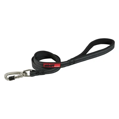 Laisse noire en tissu avec mousqueton métallique et poignée rembourrée, étiquette rouge visible portant la marque MOOV move4fun.