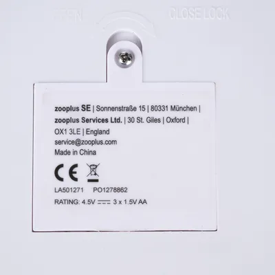 zooplus SE, Sonnenstraße 15, 80331 Munich. zooplus Services Ltd., 30 St. Giles, Oxford, OX1 3LE, England. service@zooplus.com. Made in China. CE marking. Operation: 4.5V, 3 x 1.5V AA.