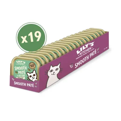 Pack of 19 trays labelled Smooth Paté for Kittens, Chicken & Cod flavour, displayed in a branded box with a cat illustration and the text 'Proper Meat'.