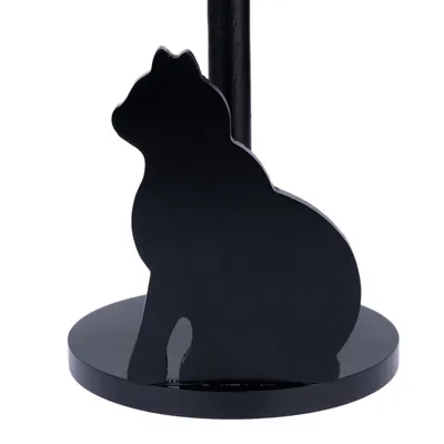 Svart metallfigur i kattform på rund sockel, lämplig som dekorativt element.
