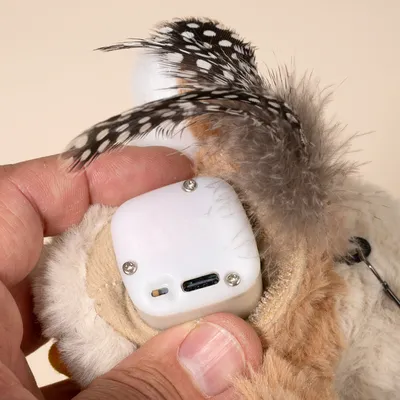 TIAKI Electronic Cat Dangler Toy Owl with Feathers