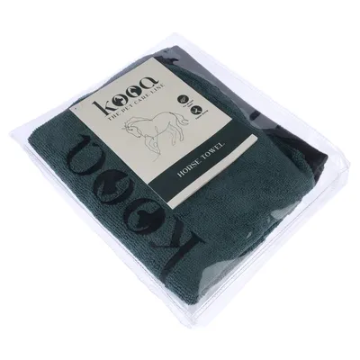 kooa Horse Towel, dunkelgrünes Handtuch mit Pferdezeichnung und Text 'The Pet Care Line' auf der Verpackung.