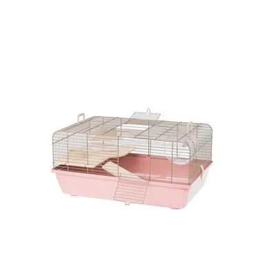 Kleintierkäfig mit rosa Kunststoffwanne, Metallgitter, Holzplattformen und Rampe. Inklusive Laufrad aus transparentem Kunststoff.