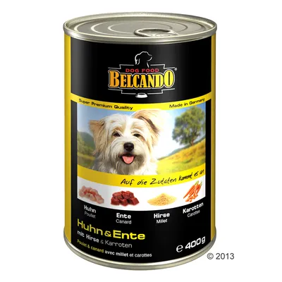 Boîte Belcando Dog Food 400 g, poulet et canard avec millet et carottes. Texte visible : Super Premium Quality, Made in Germany. Ingrédients illustrés : poulet, canard, millet, carottes.