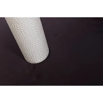 Karlie kültéri kaparófa III