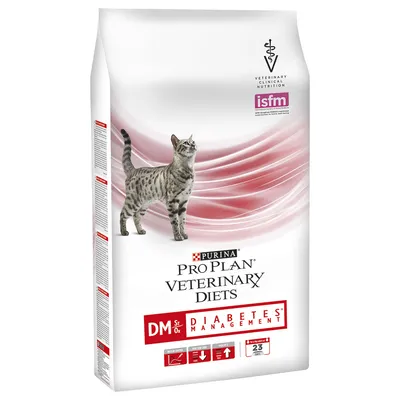 PURINA Pro Plan Veterinary Diets DM St/Ox Diabetes Management kattmat, ISFM-märke, 2,3 kg synligt på förpackningen. Bild på katt och symbol för veterinär näring.