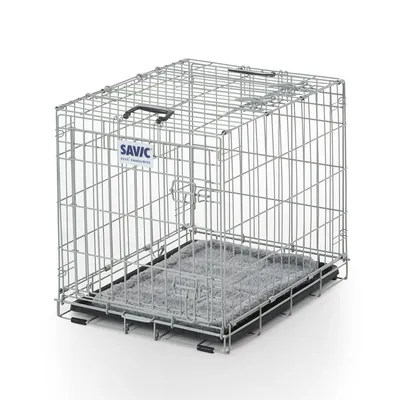 Savic Transportkäfig aus Metall mit grauer Einlage, rechteckige Form und Tragegriff oben.
