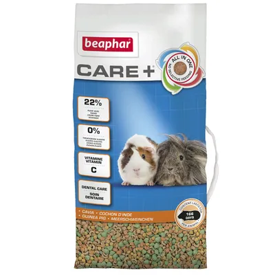 beaphar CARE+ marsvinefoder, 22 % råprotein, 0 % tilsatte sukkerarter, vitamin C, dental care. Billede af to marsvin. Tekst: ALL IN ONE, guinea pig, content lasts 166 days per animal.