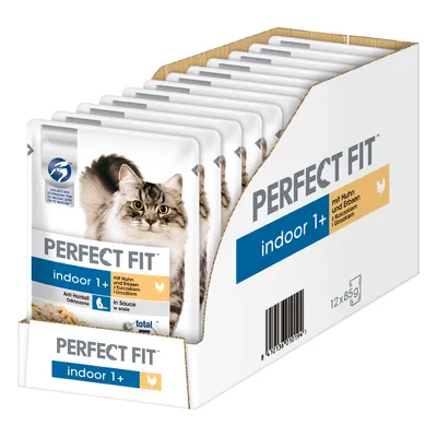 Caja con 12 sobres de Perfect Fit indoor 1+ para gatos, visible texto: 'mit Huhn und Erbsen', 'Anti-Hairball', 'in Sauce', imagen de gato y símbolo de pollo.