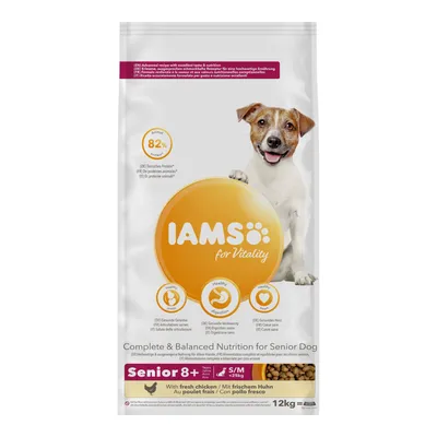 IAMS for Vitality complete and balanced nutrition for senior dogs, 82% animal protein, healthy digestion, genuine heart, with fresh chicken, suitable for dogs over 8 years, 12kg bag.