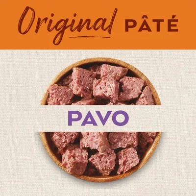 Original Pâté, PAVO. Imagen de trozos de paté en un cuenco de madera.