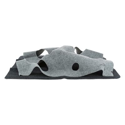 Trixie Cat Activity Adventure Carpet Bestel ook beloningssnacks: 26 g Cosma Snackies Original (Kip)