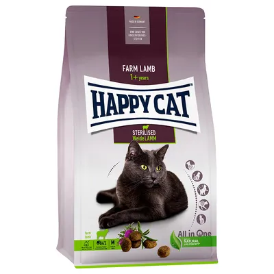 Sac de croquettes Happy Cat Farm Lamb 1+ years, Sterilised Weide Lamm, image d’un chat noir, 84 % protéines animales, sans conservateurs, concept Natural Life, Made in Germany.