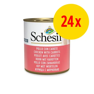 Boîte Schesir Poulet avec carottes, texte multilingue sur l’étiquette, lot de 24x indiqué en jaune. Aucun autre détail visible.