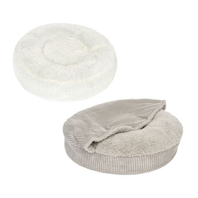 Weisses, rundes Plüschbett mit drei abgestuften Ringen, geeignet als Schlafplatz oder Liegefläche.