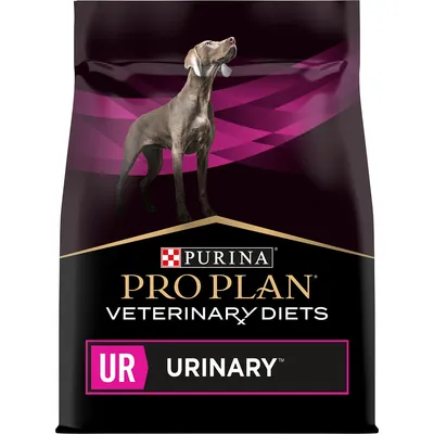 Bag labelled Purina Pro Plan Veterinary Diets UR Urinary.