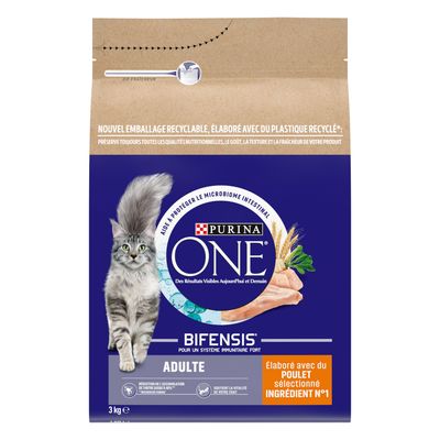 PURINA ONE Adult Chicken Dry Cat Food 3kg