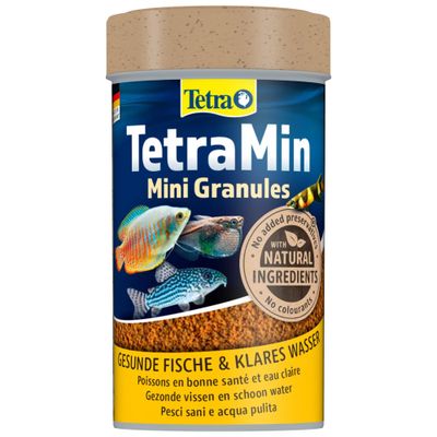 TetraMin Mini Granules új dizájnnal és továbbfejlesztett receptúrával, most természetes összetevőkkel, tartósítószerek és színezékek hozzáadása nélkül.