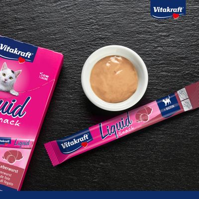 Vitakraft Liquid snack leverpølse & biotin - Økonomipakke: 12 x 15 g