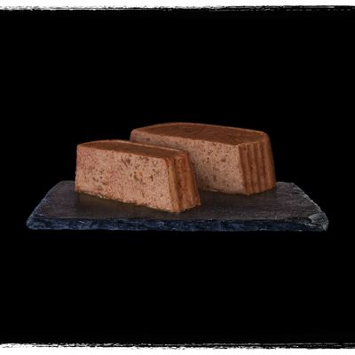 CRAVE PASTETE MIT HUHN & TRUTHAHN, 65 % tierische Zutaten origine animale, hoher Proteingehalt, ohne Getreide, adult Hundefutter. Texte en allemand et anglais.