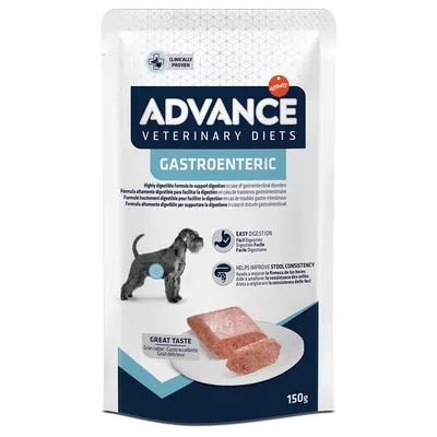 Advance Veterinary Diets Gastroenteric, formulă ușor digerabilă pentru tulburări digestive, susține consistența scaunului, 150g. Imagine cu câine și bucăți de hrană umedă pe farfurie.