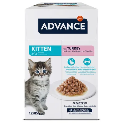 Advance Kitten 2-12 meses com peru, 12x85g. Apoia o crescimento saudável e o desenvolvimento de músculos e ossos. Sem corantes nem conservantes.