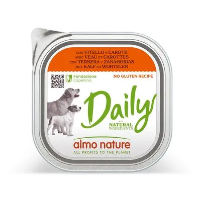 almo nature Daily hondenvoer, met kalf en wortelen, no gluten recipe, met afbeelding van twee honden op de verpakking