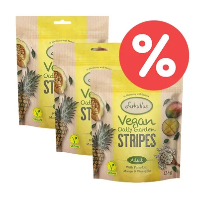 Lukullus Vegan Oatly Garden Stripes Adult, 125 g, z dynią, mango i ananasem. Widoczny symbol promocji procentowej oraz oznaczenie VEGAN na opakowaniu.