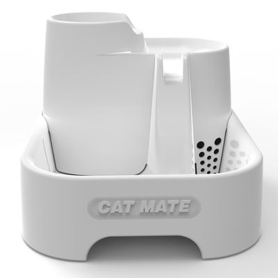 Drinkfontein met opschrift CAT MATE, witte kunststof behuizing met geïntegreerde filter.