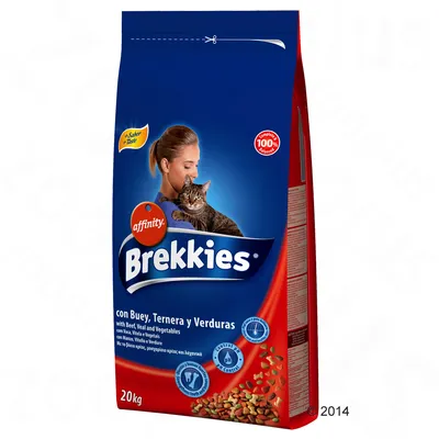 Упаковка корма для кошек Brekkies с говядиной, телятиной и овощами, 20 кг. Видны логотипы affinity и отметка 100 % натурально. На упаковке изображена женщина с кошкой.