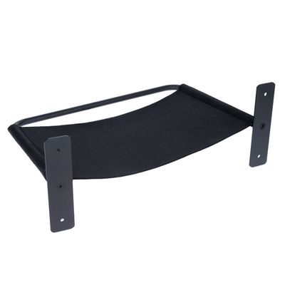 Svart hängmatta med metallram och väggfästen, lämplig för montering.