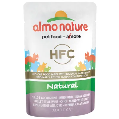 almo nature HFC Natural Katzenfutter für ausgewachsene Katzen, Huhn und Jungsardellen, hergestellt aus natürlichen Zutaten, ursprünglich für den menschlichen Verzehr geeignet.