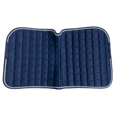 Tappetino imbottito blu scuro con motivo trapuntato e bordi bianchi. Forma rettangolare, pieghevole con maniglie laterali.