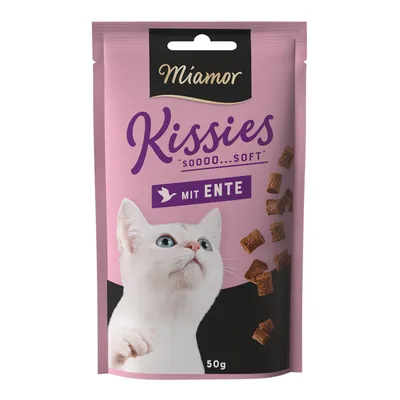 Miamor Kissies 'soooo...soft' mit Ente, 50g. Verpackung zeigt weiche Snacks für Katzen.